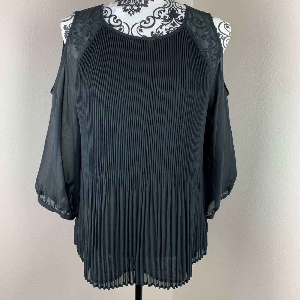 NWOT MAURICES BLACK BLOUSE🌺
